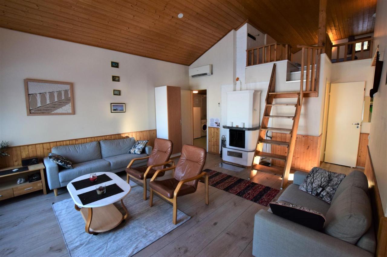 Pyhtaeaen Vuokramoekit Vila Tuuski Exterior foto