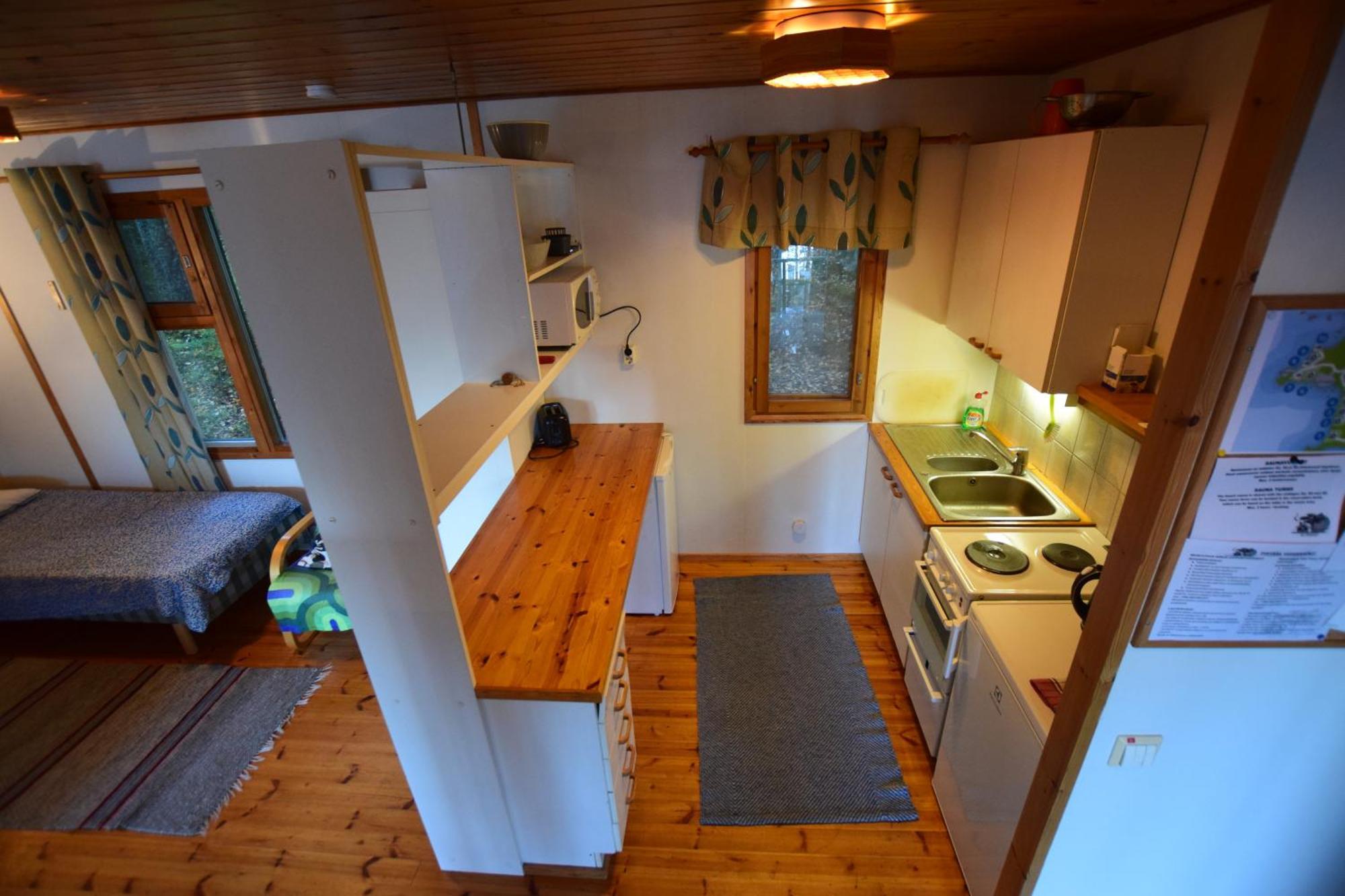 Pyhtaeaen Vuokramoekit Vila Tuuski Exterior foto