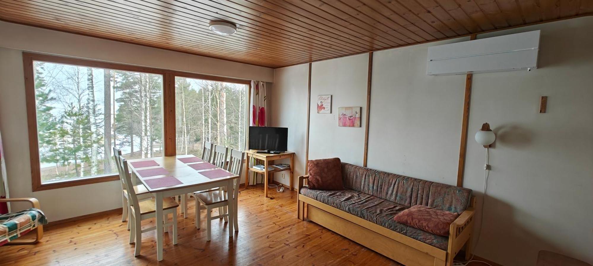 Pyhtaeaen Vuokramoekit Vila Tuuski Exterior foto