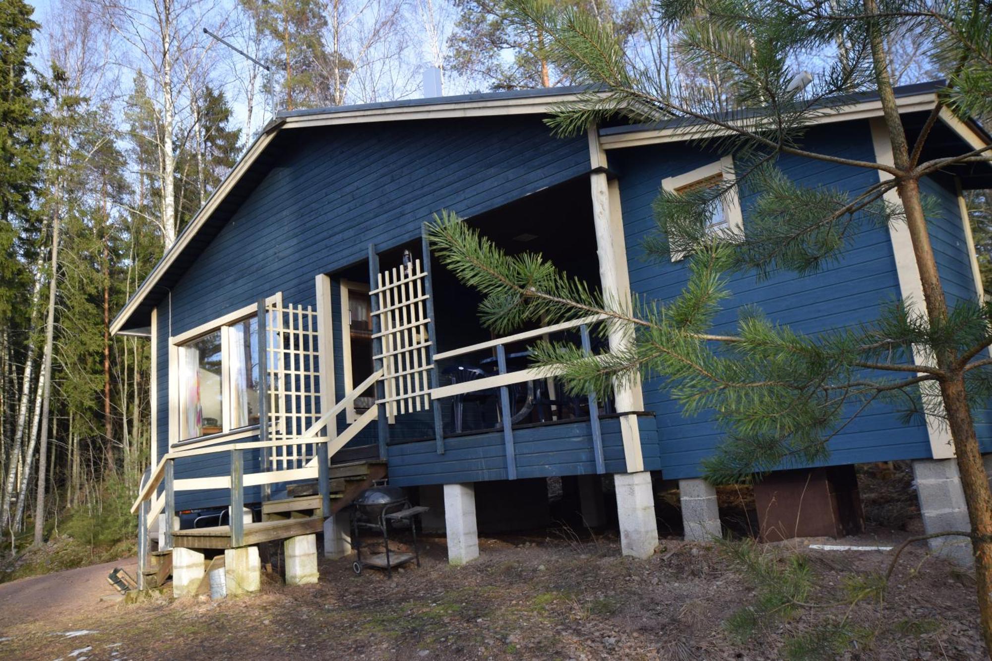 Pyhtaeaen Vuokramoekit Vila Tuuski Exterior foto
